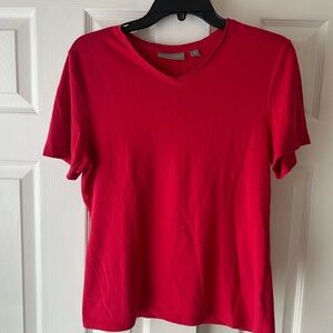 Croft & Borrow Women’s Stretch Red Breathable T-Shirt Sz Medium